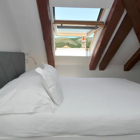 Szálloda Heritage Sikaa Trogir