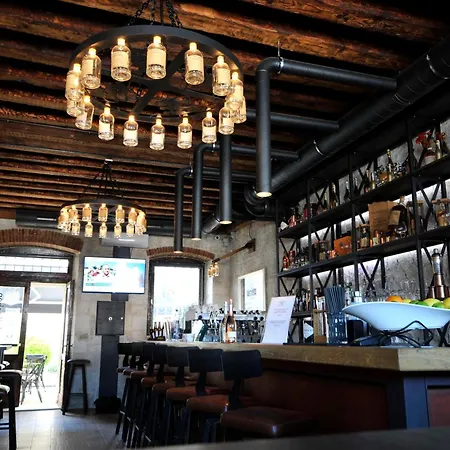 Szálloda Heritage Sikaa