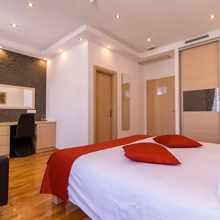 Otel Heritage Sikaa Trogir