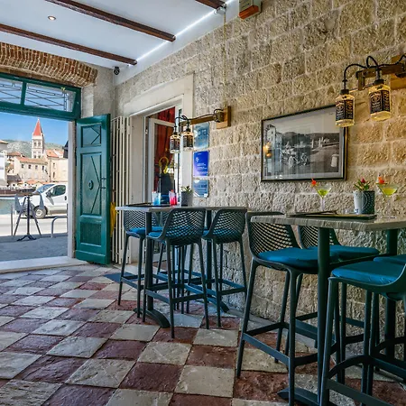 Heritage Sikaa Otel Trogir