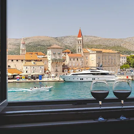 Otel Heritage Sikaa Trogir