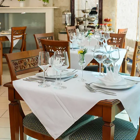 Otel Heritage Sikaa Trogir
