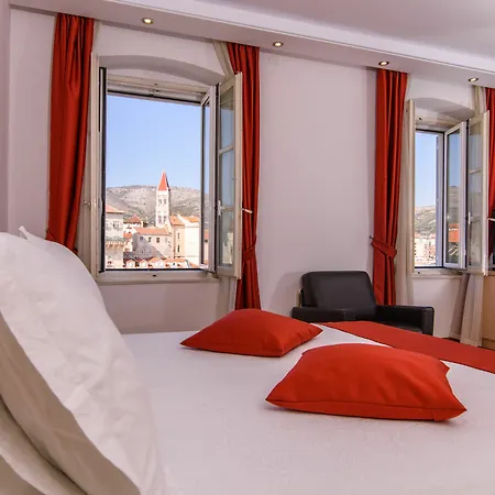Heritage Sikaa Otel Trogir