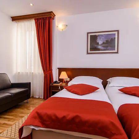 Otel Heritage Sikaa