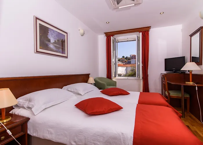 فندق Heritage Sikaa 4*