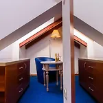 Hotel Heritage Sikaa 4*