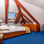 Heritage Sikaa Hotel 4*