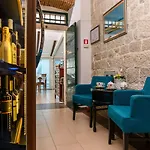 Heritage Sikaa Hotel