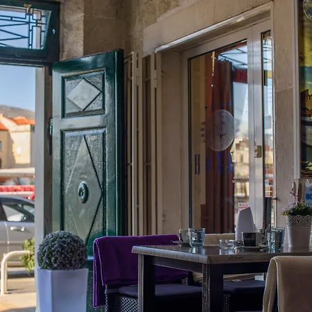 Hotel Heritage Sikaa