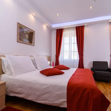 Heritage Sikaa Hotel